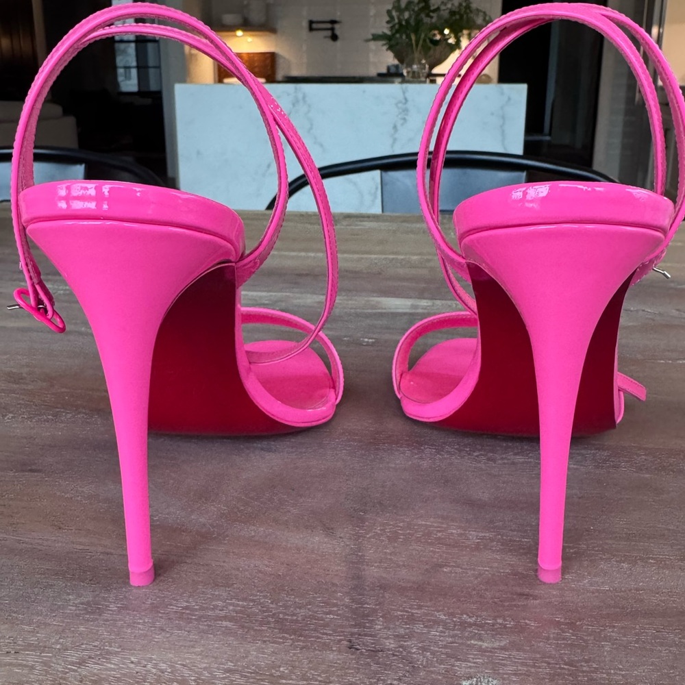 Christian Louboutin Fuchsia Heels 37.5 - Picture 4 of 10